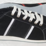 Gio black nubuck. white