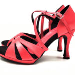 Lina  red